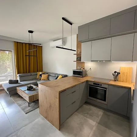 Apartament Nad Jeziorem Drweckim 公寓 *